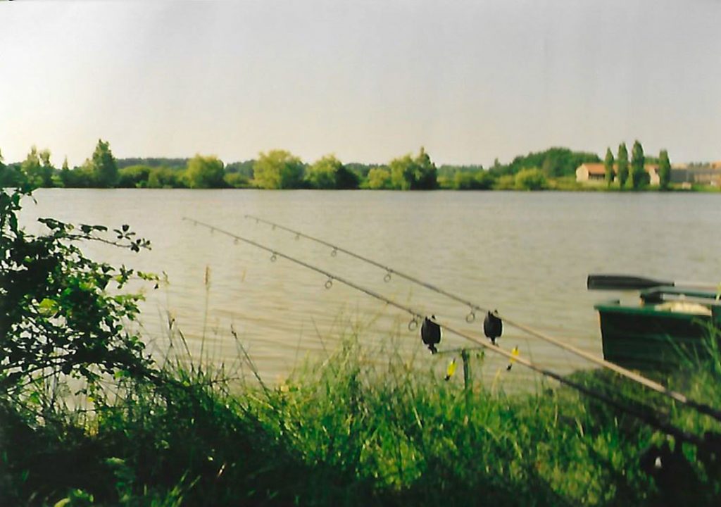 Carp Fishing in France 2 - Lines out to Catch