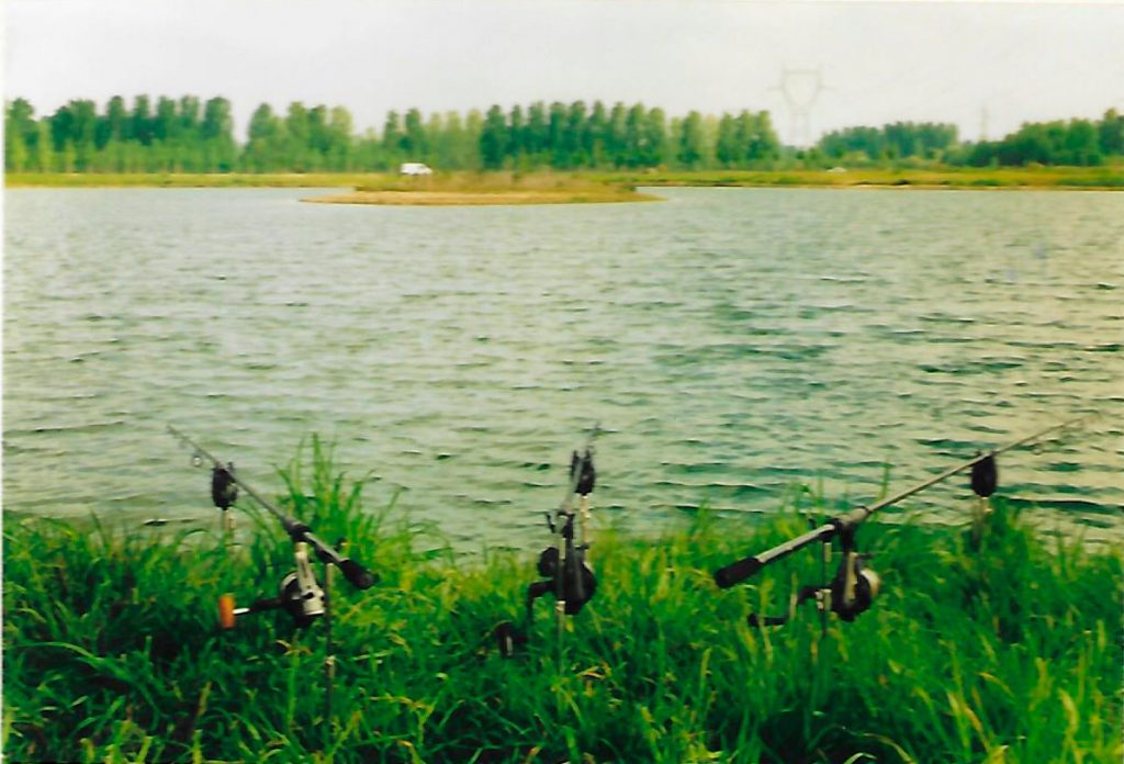 Abbey-Si-Heron-2002-Carp-Fishing-in-Northern-France-1